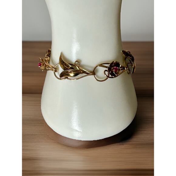 Lovely Vtg 1/20 12k Gold Filled Copper Bracelet By Regal. Fits Wrist 6 1/2” - Picture 1 of 7